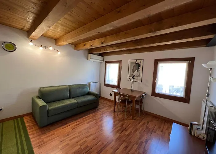 Casa Giuly 아파트