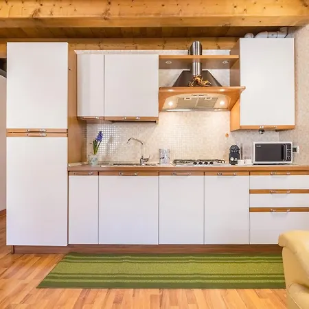 Apartament Casa Giuly *